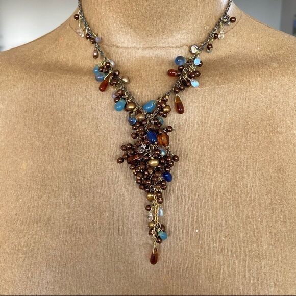 Bead cluster necklace, ooak handmade - Picture 4 of 5